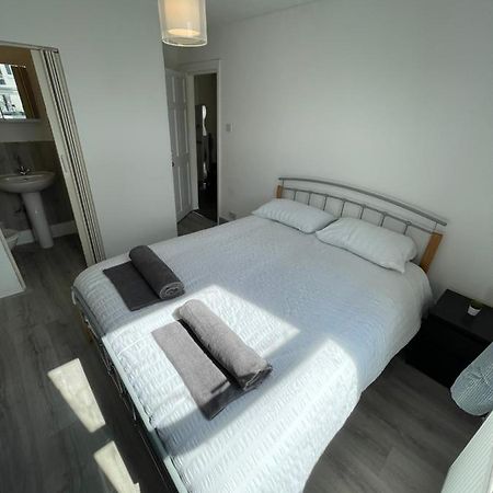 M&C Guest House Birkenhead Zewnętrze zdjęcie
