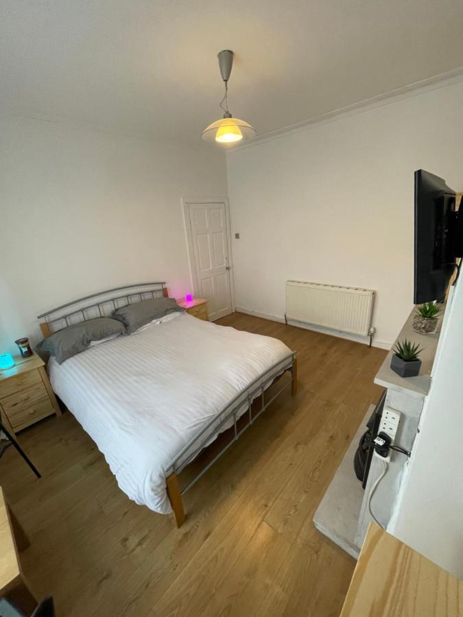 M&C Guest House Birkenhead Zewnętrze zdjęcie